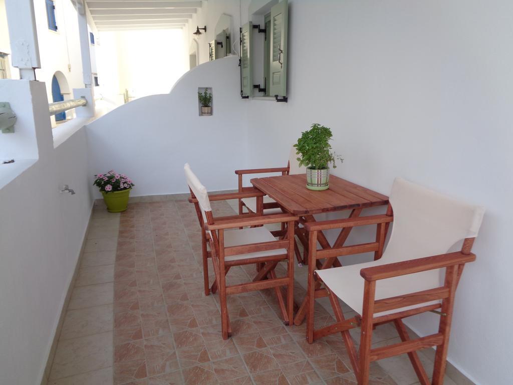 Studio Near The Sea Айя-Анна Экстерьер фото
